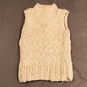 BCBG MaxAzria chunky knit top